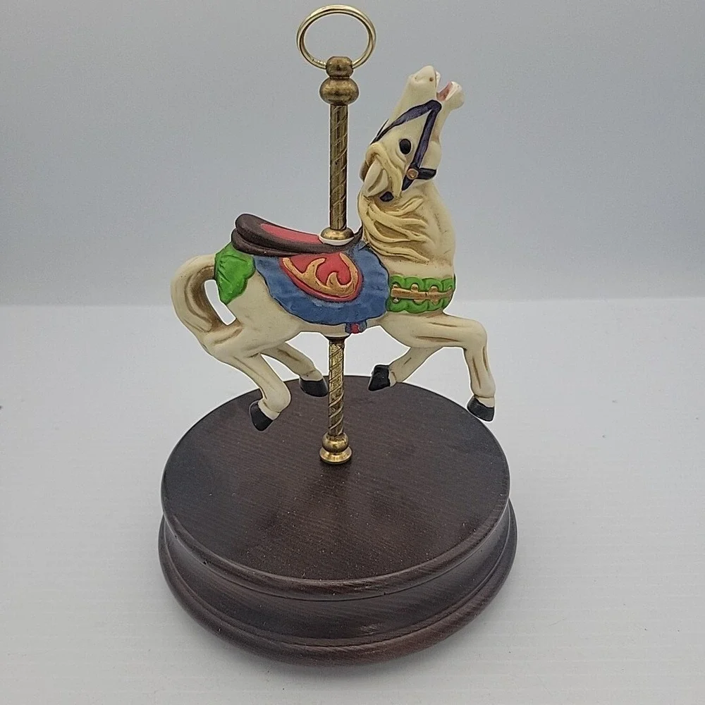 Vintage Apex Quality Carousel Horse on Wooden Stand - Wind-up Music‎ Box